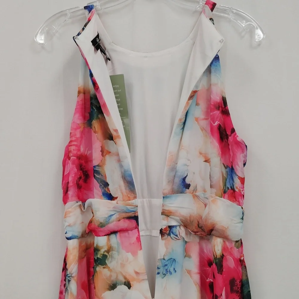 R&M Collection Floral Evening Gown - Picture 11 of 14